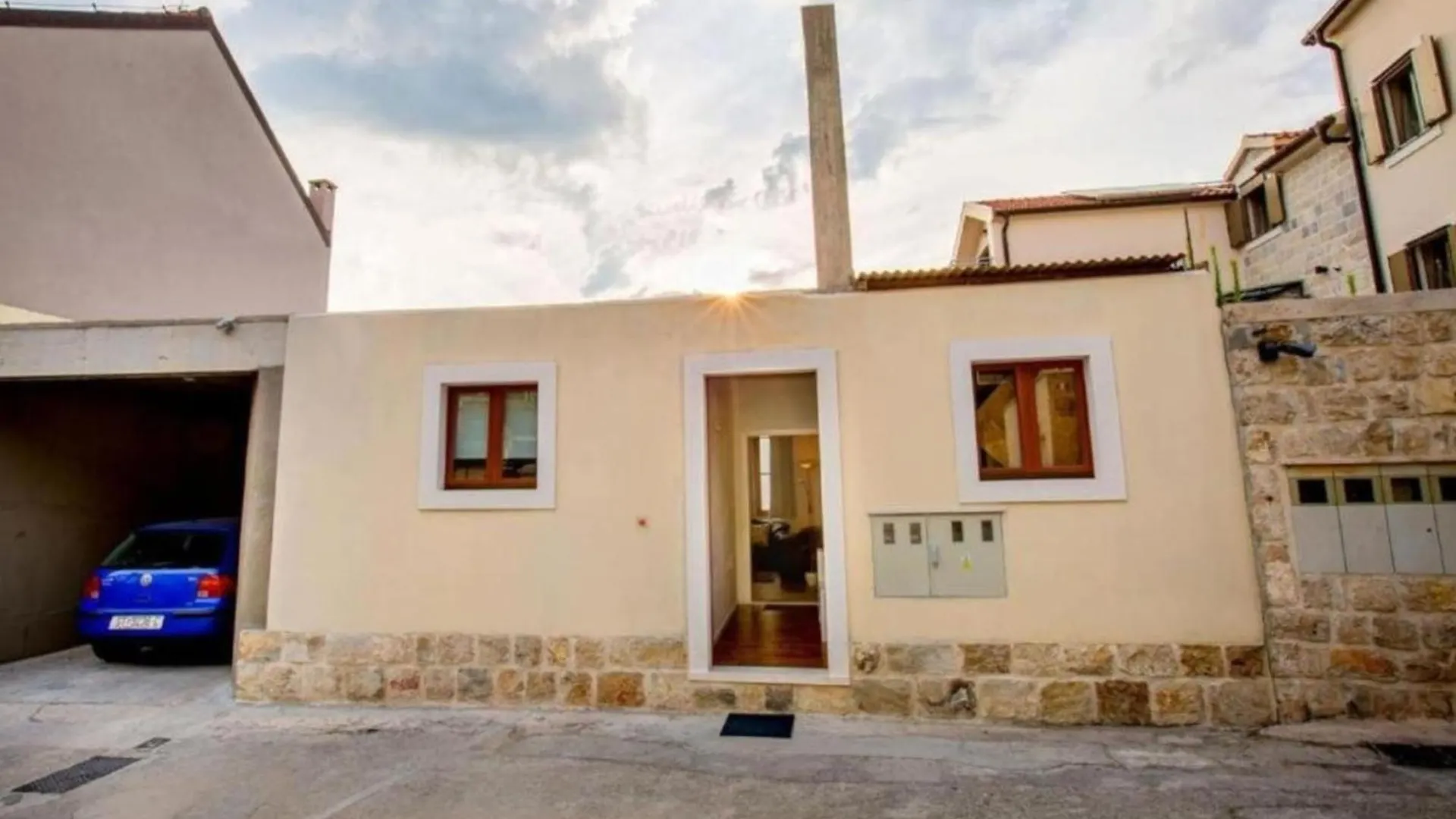 Apartman Candy Split With Jacuzzi And Parking Place Apartment