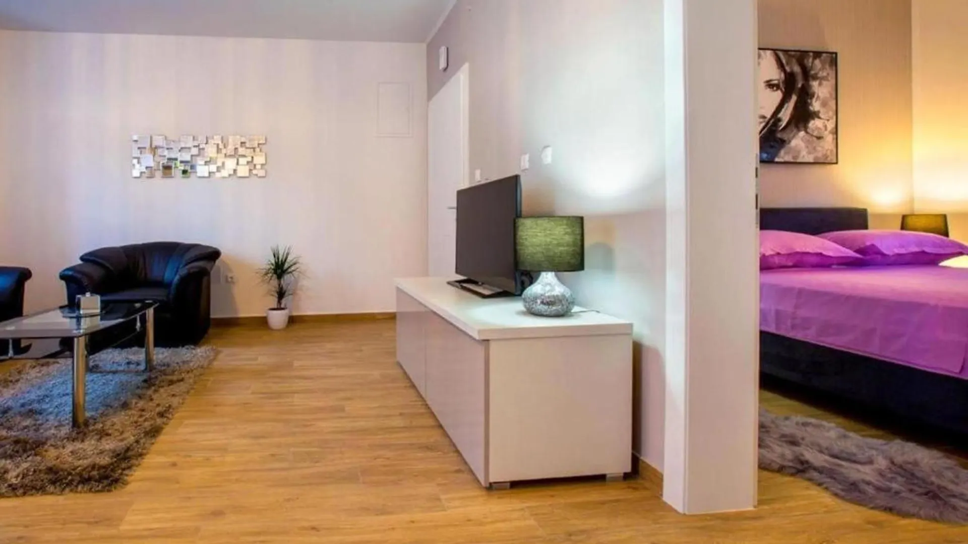 Apartman Candy Split With Jacuzzi And Parking Place Croatia